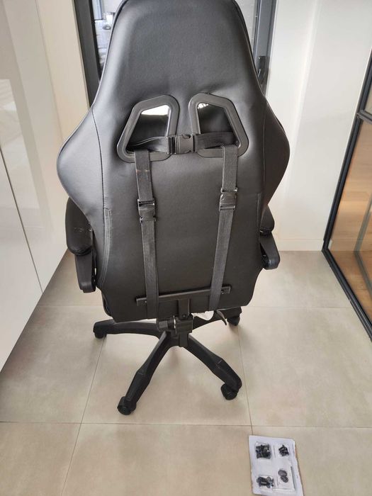 Cadeira de Gaming preta