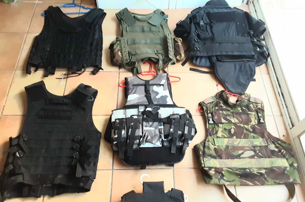 Airsoft Coletes Tacticos Como Novos - Desde 35€ Ler Anúncio