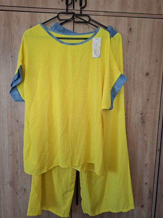 Nowy komplet  damski duży