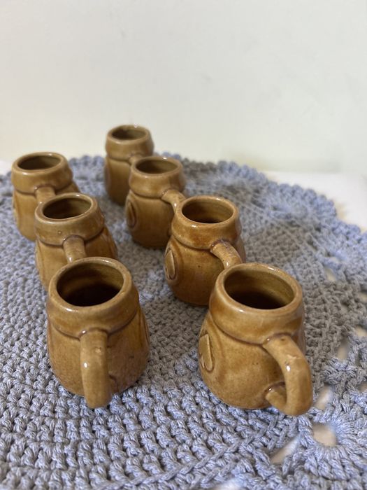 Zestaw mini kufelków PRL ceramika vintage | Kieliszki kamionka retro