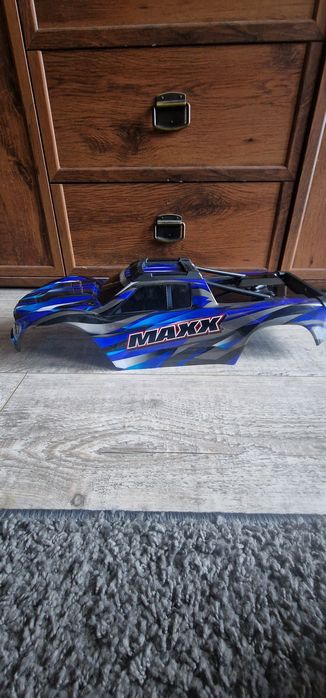 Karoseria traxxas maxx v2
