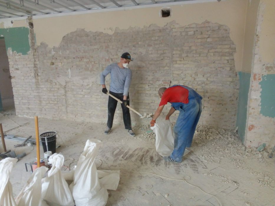 Демонтаж. Демонтаж стен, стяжки, штукатурки, плитки Демонтажні роботи