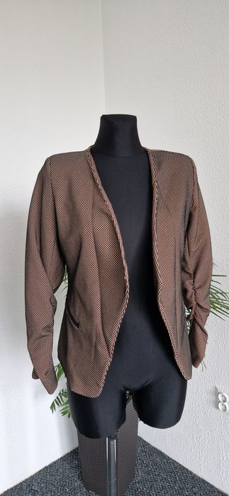 Czarno-beżowa marynarka damska Moon Collection rozmiar M