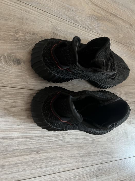Buty adidas YEEZY