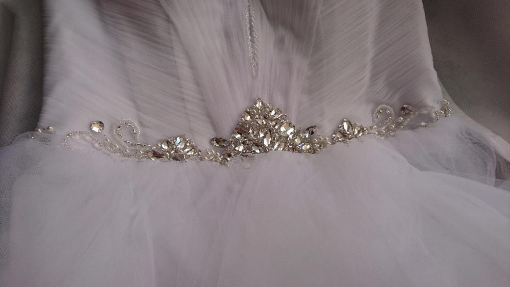 Suknia ślubna biała