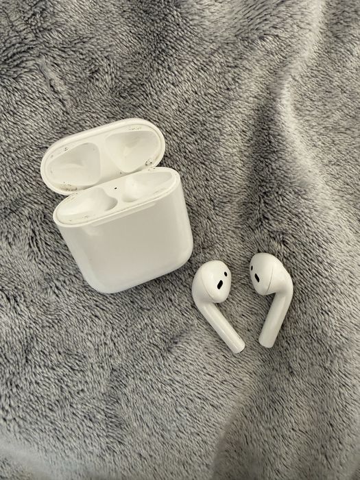 airpods 2 w dobrym stanie