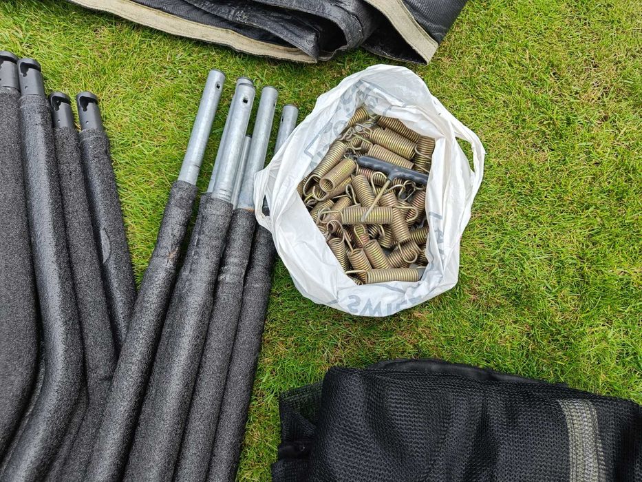 Trampolina 305 cm kompletna złożona