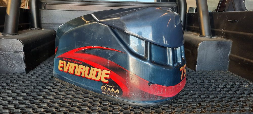 Capot/Tampa de motor Evinrude Fight Ram Injection 75cv 2 tempos
