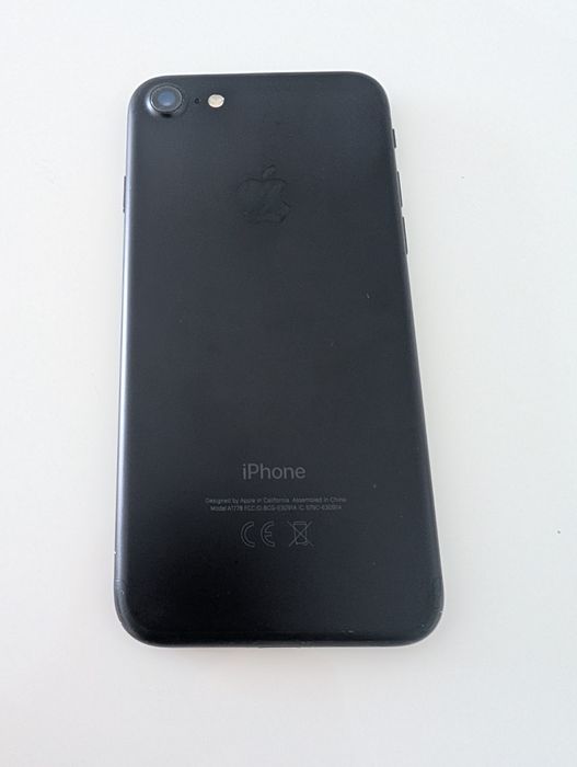 Iphone 7 black 32gb desbloqueado
