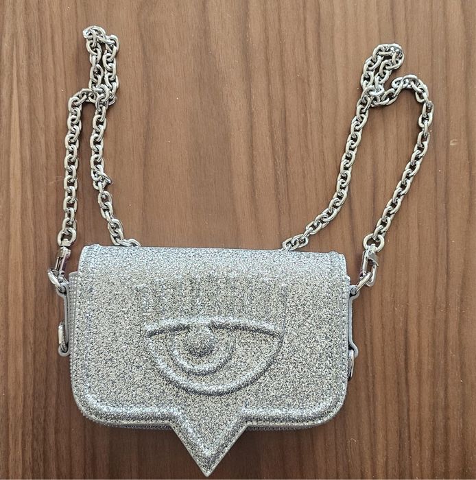 Chiara Ferragni eyelike glitter bag