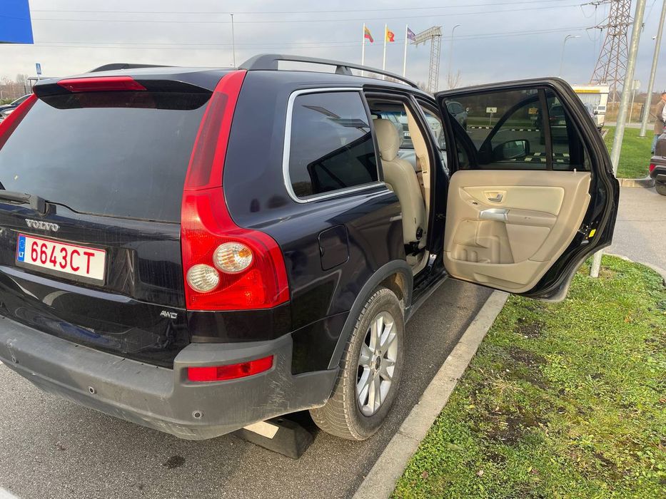 Volvo XC90, 2,4 дизель,4х4, 7 місць.