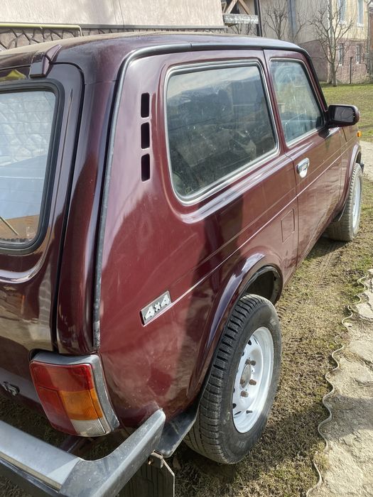 Продам ниву 21213