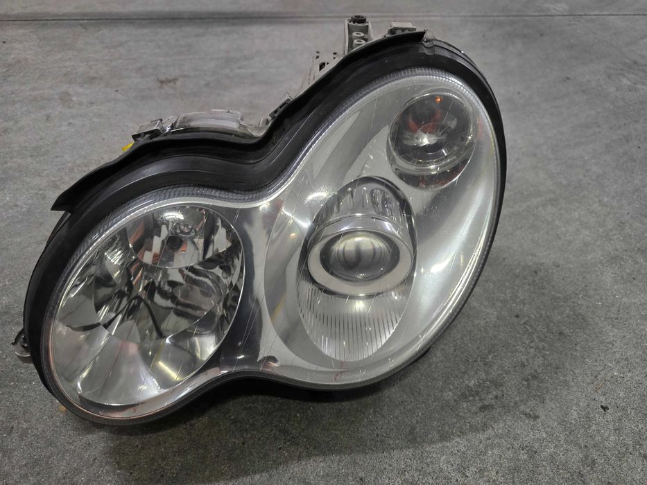 Farol Xenon Mercedes w203