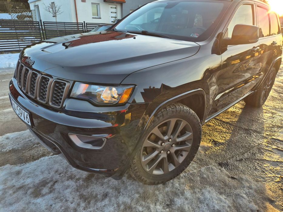 Jeep Grand Cherokee Limited "75"th anniversary