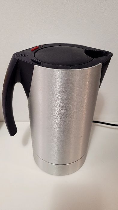 Czajnik elektryczny Porsche Design Siemens
TW 91100