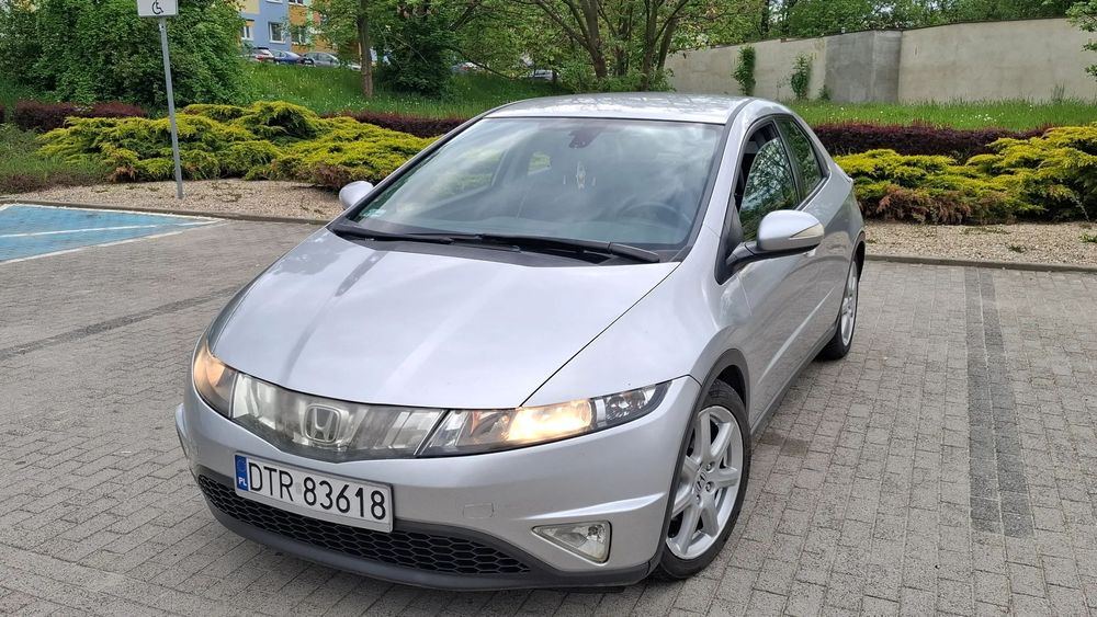 Honda Civic Salon Polska, Klima, Alusy, Nowe opony, rej. 2009, super stan