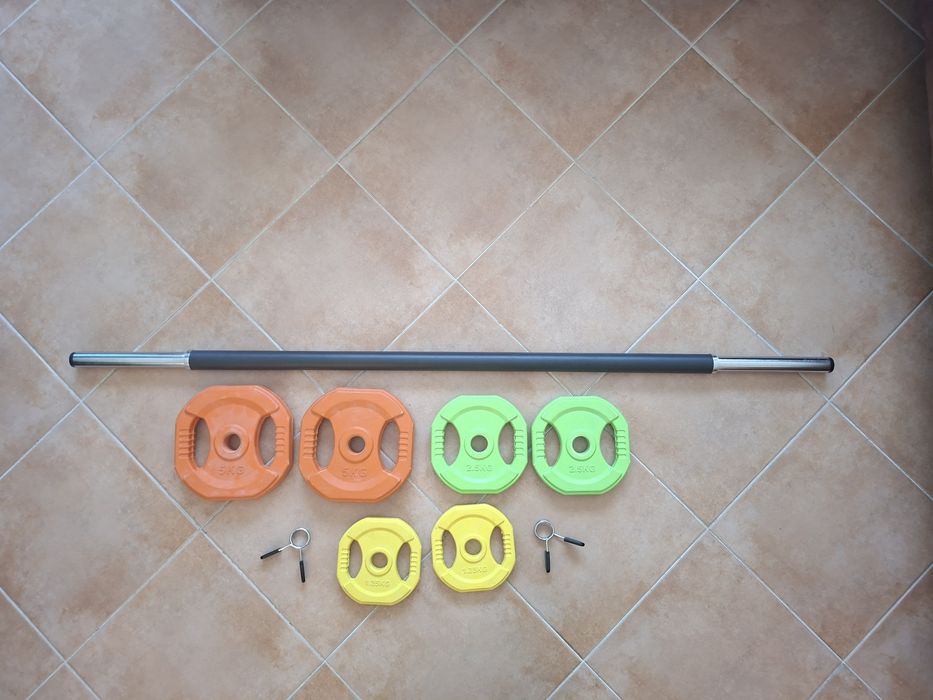 Vendo Kit bodypump de ginásio + oferta step