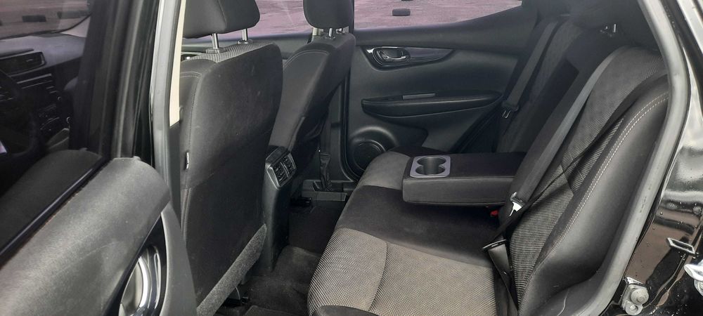 Продам нещодавно пригнаний з США NISSAN Rogue Sport у комплектації SV