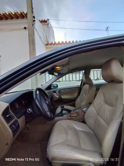 Volvo S60 2.4 D5