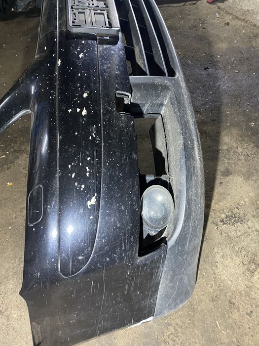 Zderzak przód halogeny spryskiwacze VW Touran 03- Caddy III