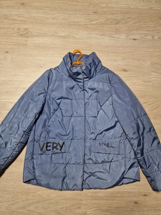 Демисезонная куртка, голубая