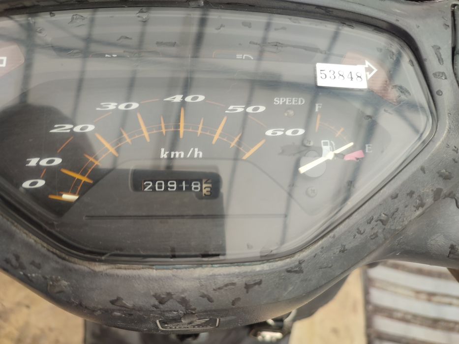 Продам скутер Honda Lead af48