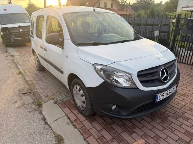 Wynajem Najem Bus Blaszak Brygadówka Mercedes Citan