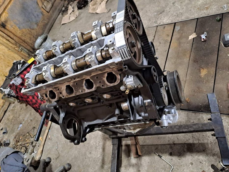 Двигун мотор х20хев Омега В,вектра В