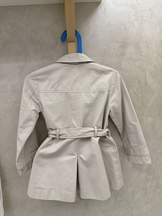 Плащ Zara для дівчинки 4-5 рочків,ми носили раніше з 3р.все ціле