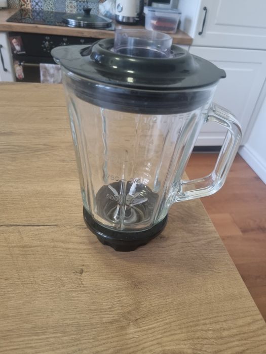Bender kielichowy raven