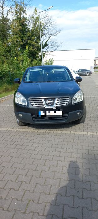 Nissan Qashqai  1,6 benzyna
