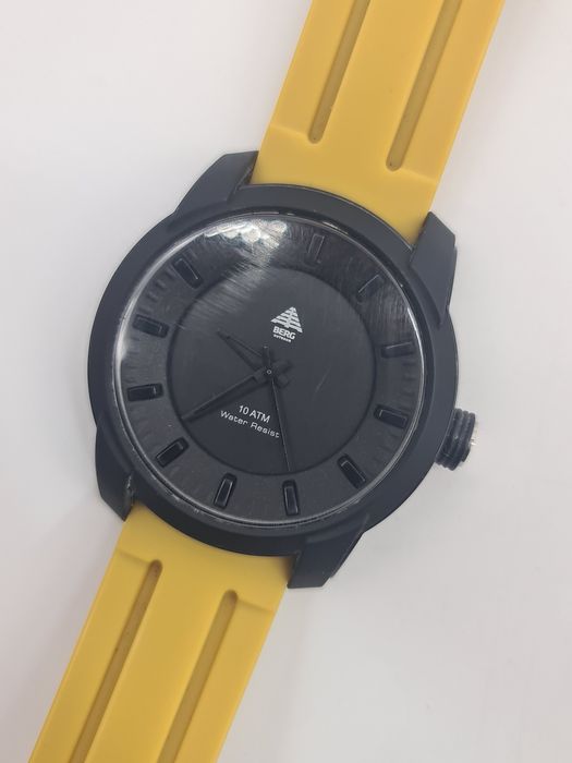 Relógio homem BERG preto com bracelete amarela