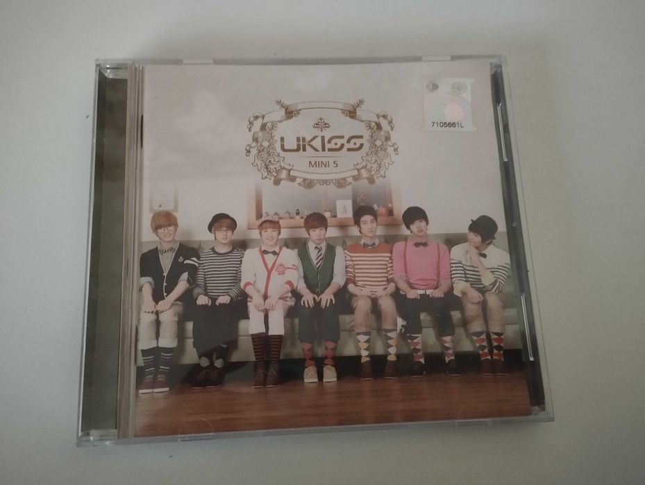 Álbum KPOP - UKiss - 5th CD