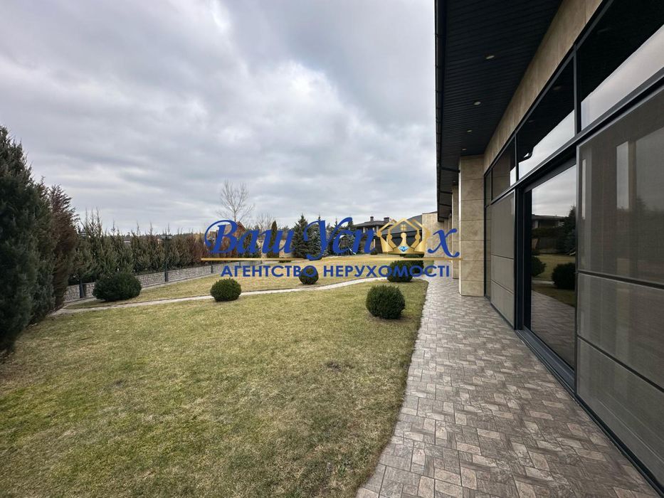 Аренда дома в городке   с выходом на озеро. село Безрадичи