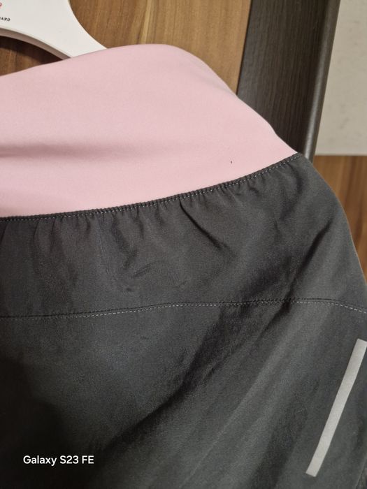 Spodenki krotkie damskie Adidas rozmiar S stan idealny