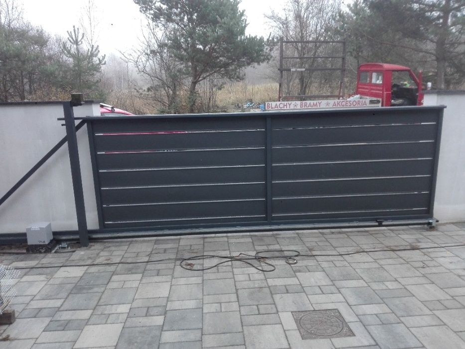 Panele sztachety Producent Brama przesuwna ogrodzeniowa nowoczesna