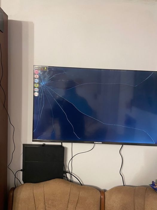 Телевізор Самсунг 42 дюйми