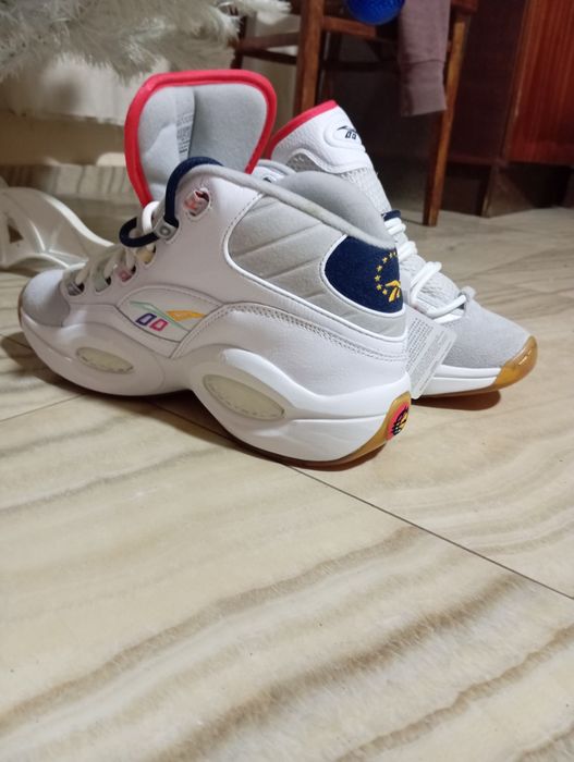 Оригінальні кросівки Reebok Questin Mid