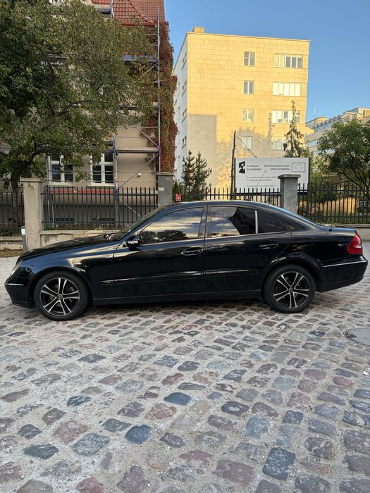 Mercedes-Benz E220 CDI W211