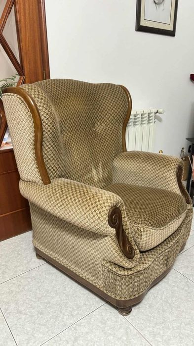 Sofás usados em bom estado