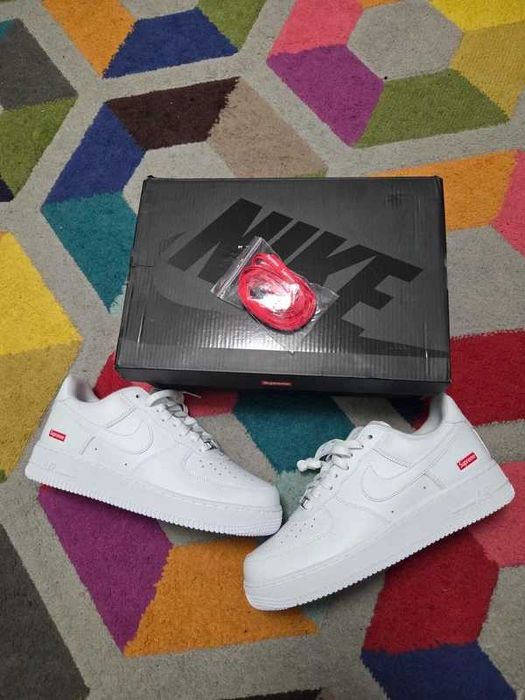 Nike Air Force 1 Low Supreme White r.39