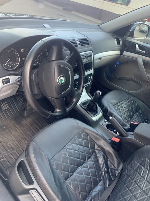 Skoda Octavia 2009 VIN TMBHA61Z4A8009917 фото оголошення 10 з 24