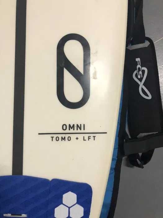 Prancha Firewire Omni 5'2 (24L) + Prancha Flowt Marshmellows 5'6 (31L)