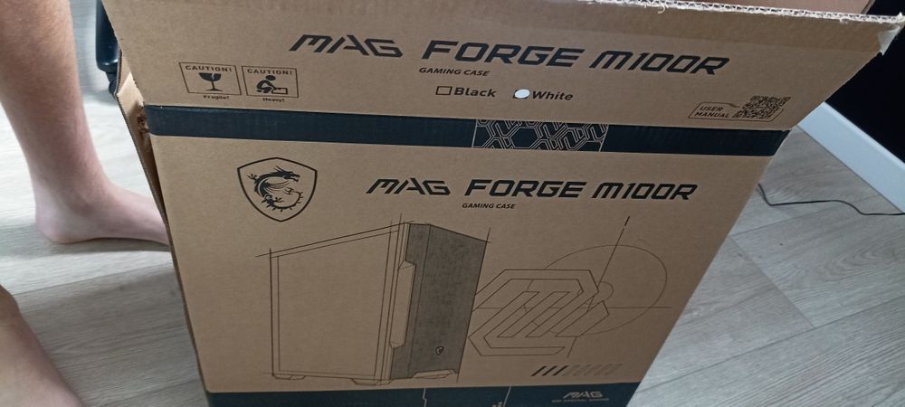 Obudowa MSI MAG Forge M100R jak nowa