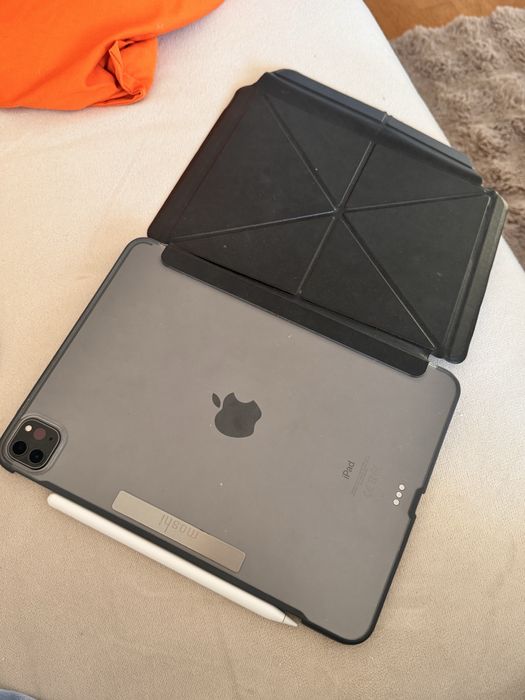 Ipad pro 11 3gen. + magic keybord + apple pen + etui moshi
