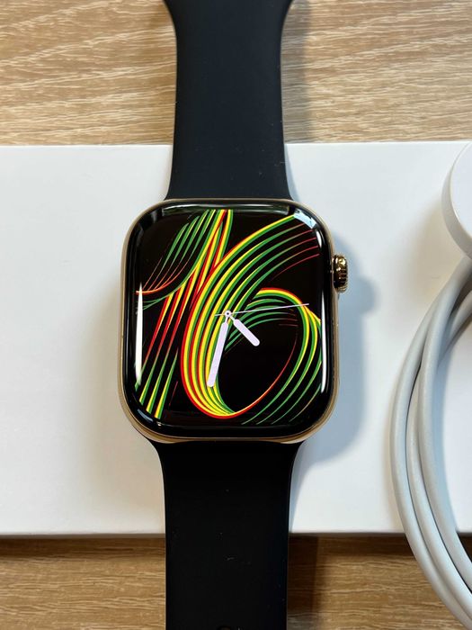 Apple Watch 10 46mm Gold Titanium