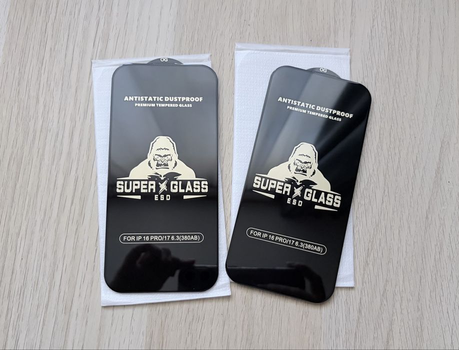 Захисне скло для iPhone 16 Pro / iPhone 17
