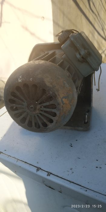 электро двигатель