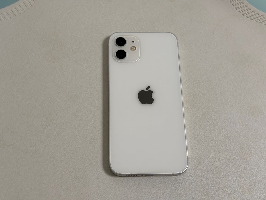 iphone 12 64gb white - купити телефони та аксесуари - Ціна на OLX.ua