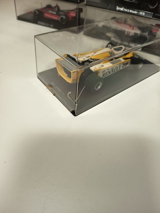Coleção de miniaturas 1/43 da F1